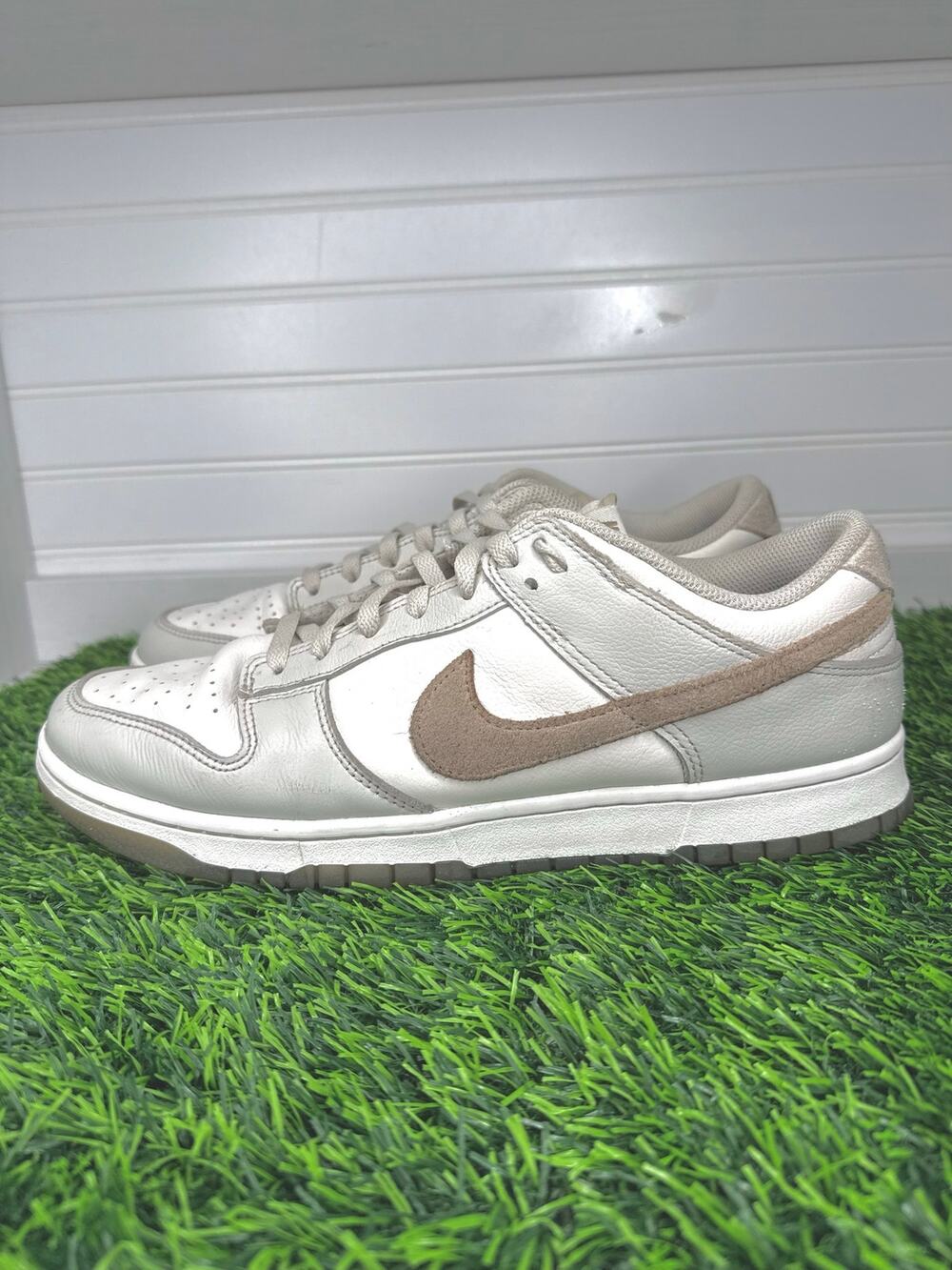 Nike Dunk Low Retro SE Phantom Khaki FJ4188-001 Menโs Size 12 Neutral Suede